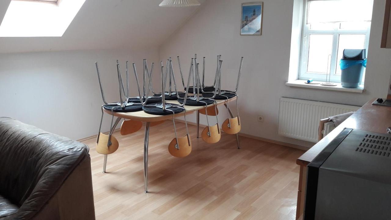 Ubytovaci Zarizeni Lovosice Extérieur photo