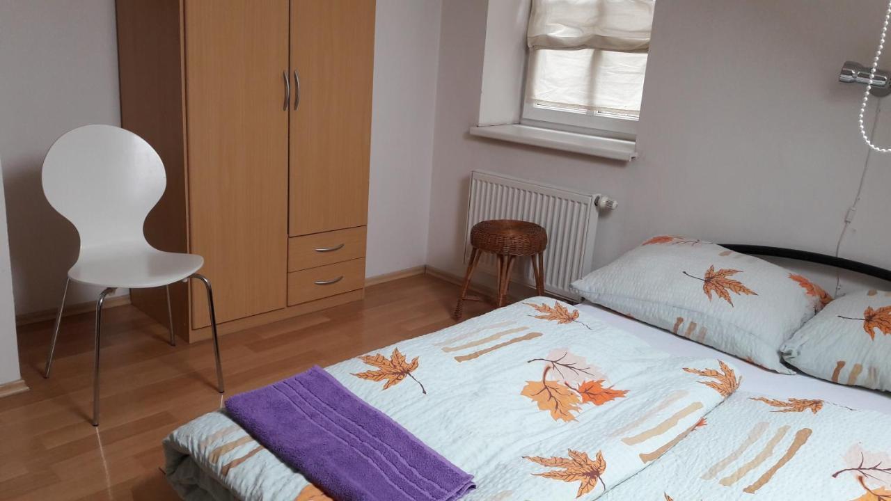 Ubytovaci Zarizeni Lovosice Extérieur photo