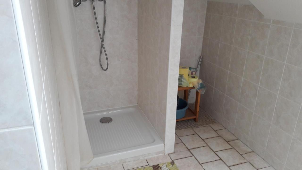 Ubytovaci Zarizeni Lovosice Extérieur photo